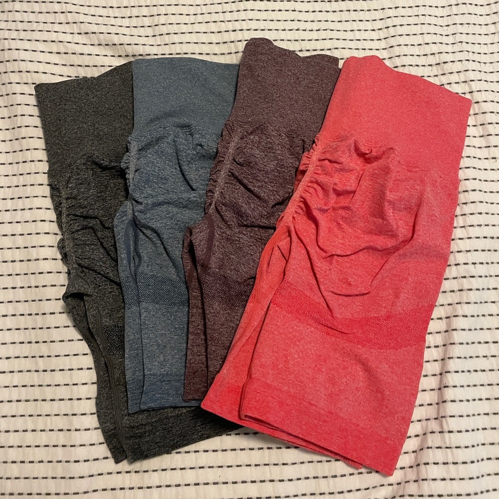 4 pack! Butt scrunch biker shorts!
